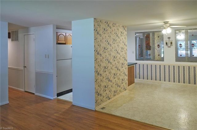 116 Bridlewood Avenue, High Point, NC 27265