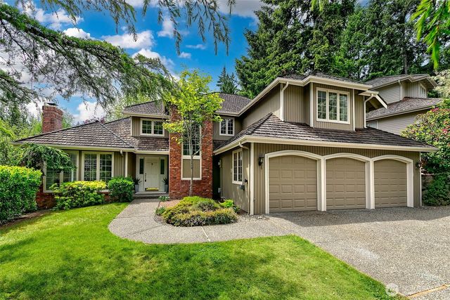 1911 224th Place NE, Sammamish, WA 98074