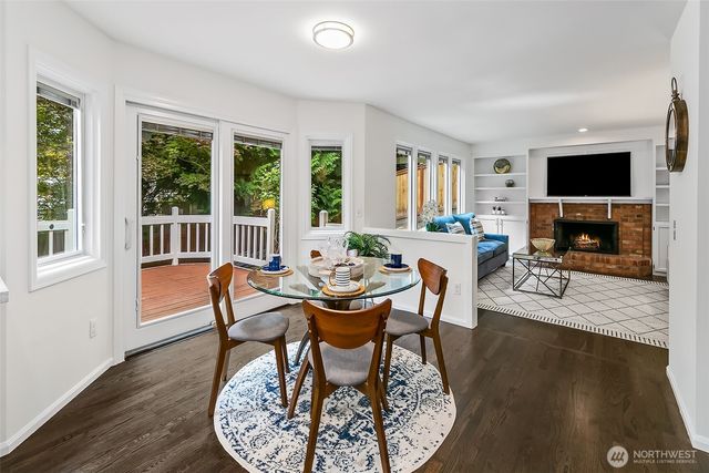 1911 224th Place NE, Sammamish, WA 98074
