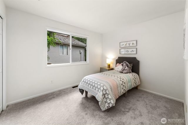 1911 224th Place NE, Sammamish, WA 98074