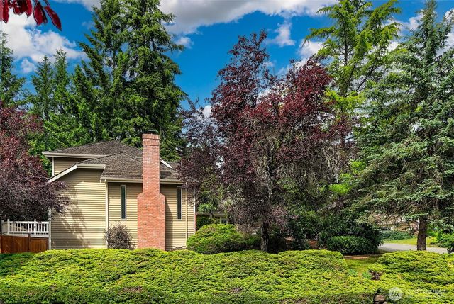 1911 224th Place NE, Sammamish, WA 98074