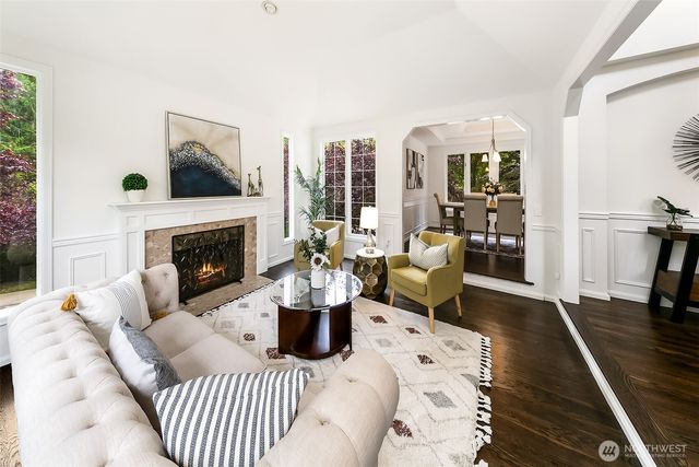 1911 224th Place NE, Sammamish, WA 98074