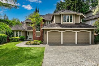 1911 224th Place NE, Sammamish, WA 98074