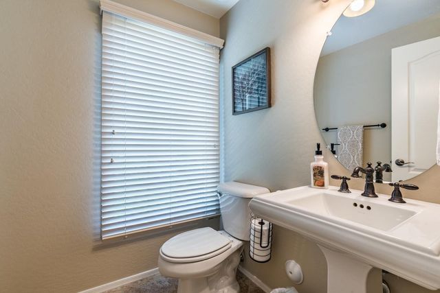 1628 E Canyon Creek Drive, Gilbert, AZ 85295