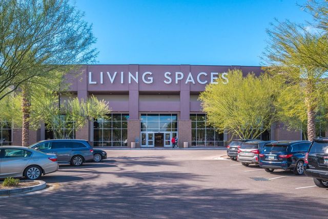 1628 E Canyon Creek Drive, Gilbert, AZ 85295