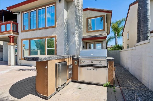 9 Raleigh Court, Coto De Caza, CA 92679