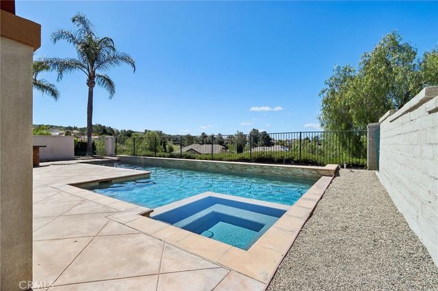 9 Raleigh Court, Coto De Caza, CA 92679