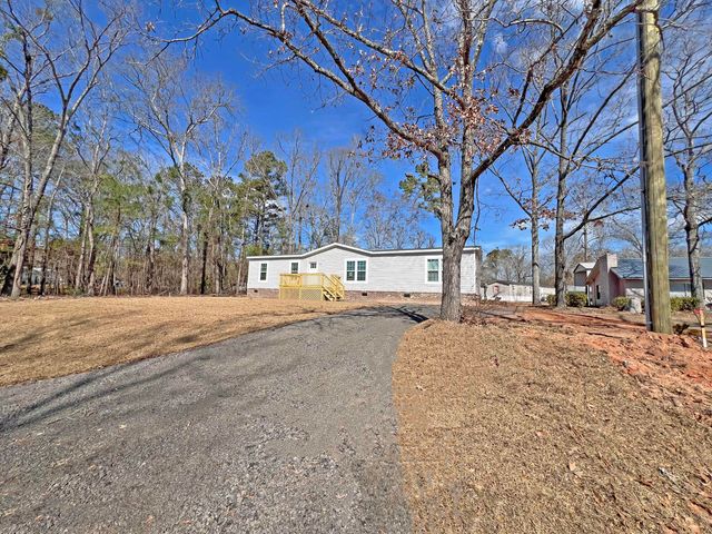 1446 Litzler Drive, Manning, SC 29102