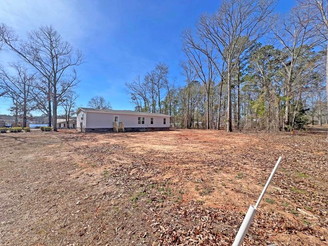 1446 Litzler Drive, Manning, SC 29102