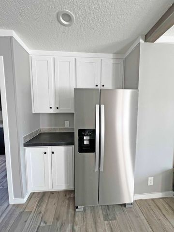 1446 Litzler Drive, Manning, SC 29102