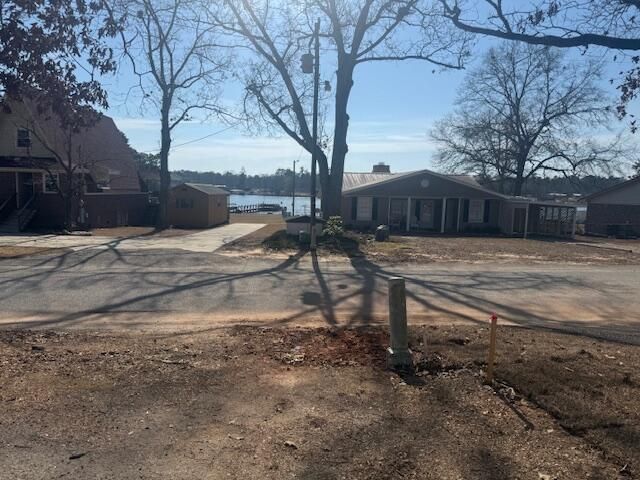 1446 Litzler Drive, Manning, SC 29102