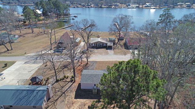 1446 Litzler Drive, Manning, SC 29102