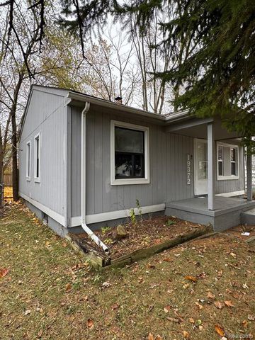 19372 Woodbine Street, Detroit, MI 48219