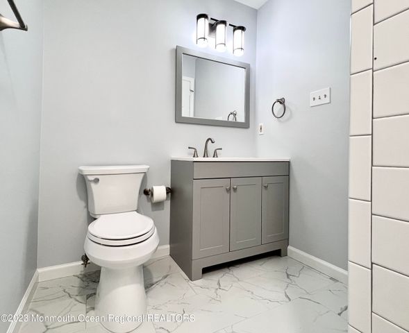 159 Tanglewood Place, Morganville, NJ 07751