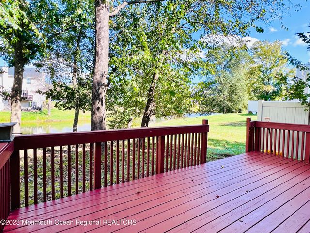 159 Tanglewood Place, Morganville, NJ 07751