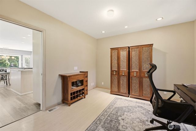 4225 Montgomery Place, Mount Vernon, WA 98274