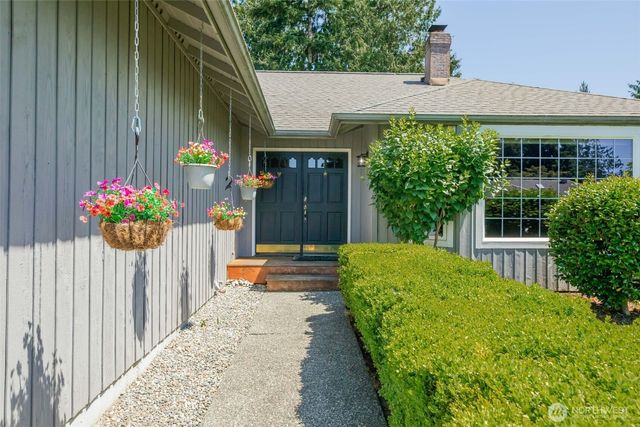 4225 Montgomery Place, Mount Vernon, WA 98274