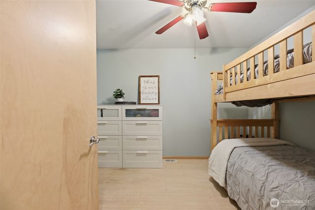 4225 Montgomery Place, Mount Vernon, WA 98274