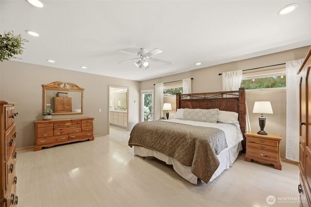 4225 Montgomery Place, Mount Vernon, WA 98274