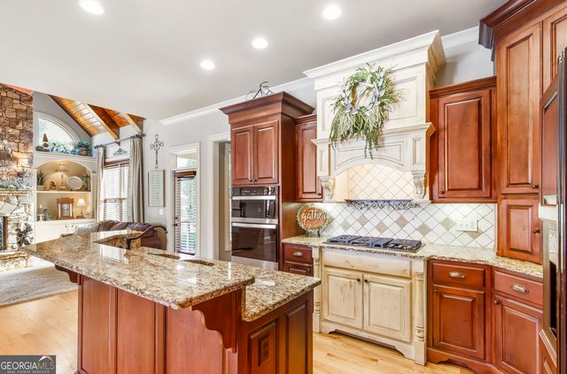 154 Gold Leaf Trail, Powder Springs, GA 30127