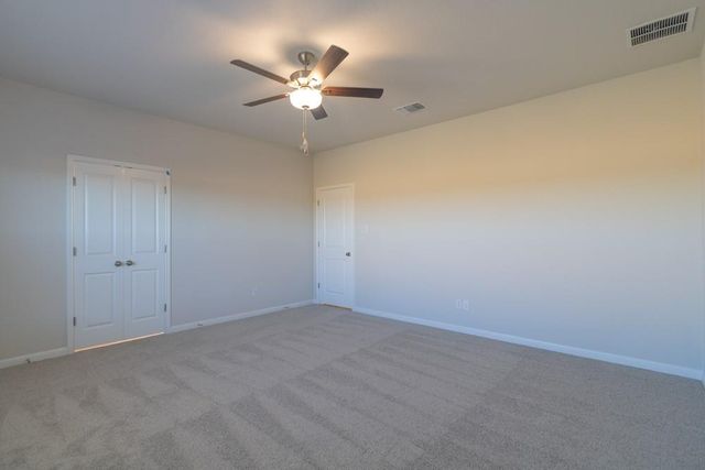 205 Windstar RD, Liberty Hill, TX 78642