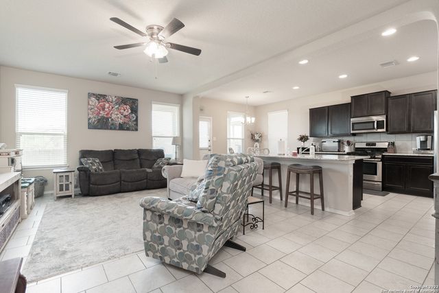 608 Smooth Wine, Cibolo, TX 78108