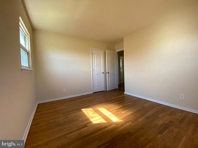 902 WOODLANE RD, Mount Holly, NJ 08060