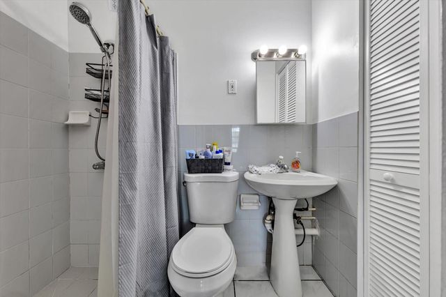 9311 Broad Manor Rd, Miami, FL 33147