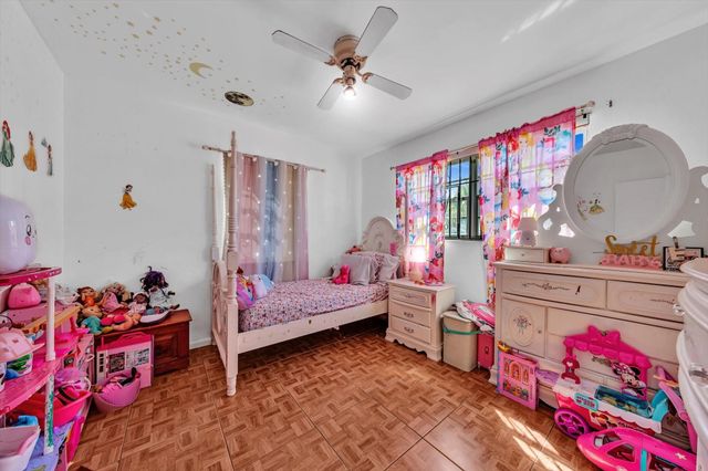 9311 Broad Manor Rd, Miami, FL 33147