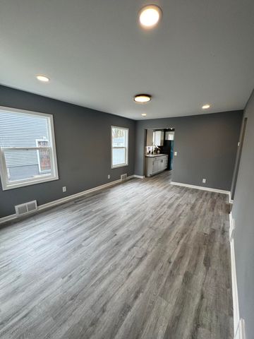 1136 Matthews Street, Gary, IN 46406
