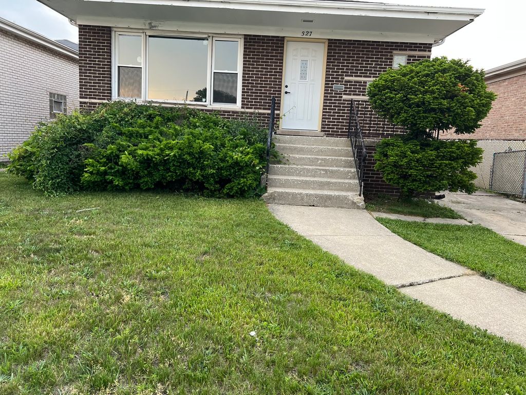 327 Marquette Avenue, Calumet City, IL 60409