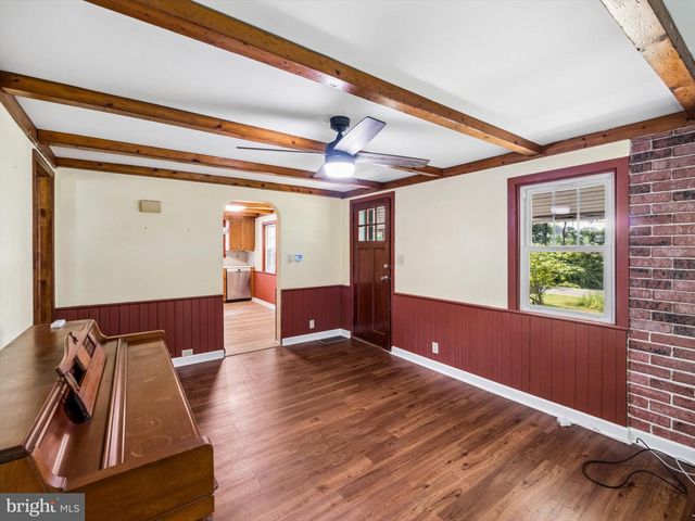 2843 FLOWING SPRINGS RD, Spring City, PA 19475