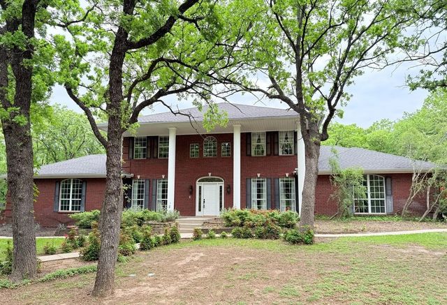 516 Wild Wood Drive, Decatur, TX 76234