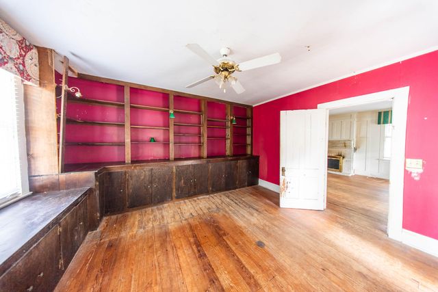 1012 E Ashley Avenue, Folly Beach, SC 29439