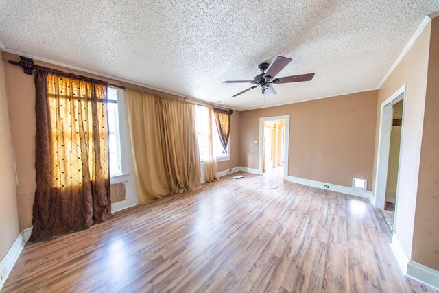 1012 E Ashley Avenue, Folly Beach, SC 29439