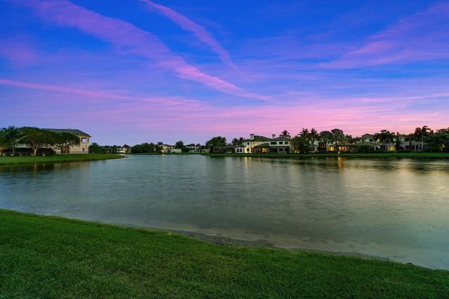 17526 Grand Este Way, Boca Raton, FL 33496