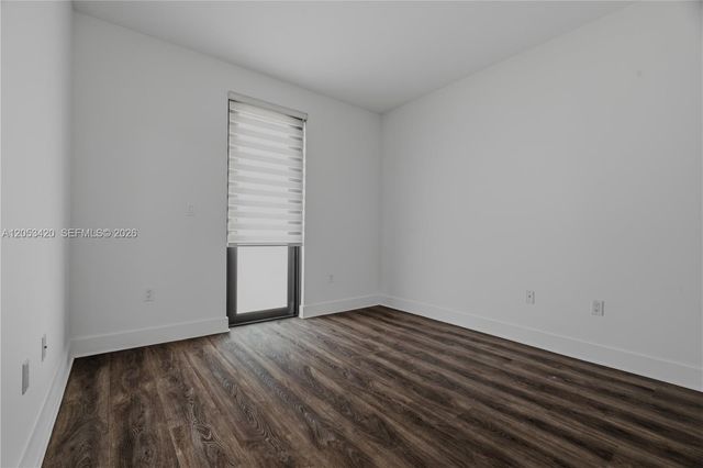 11756 SW 106th Terrace ., Miami, FL 33186