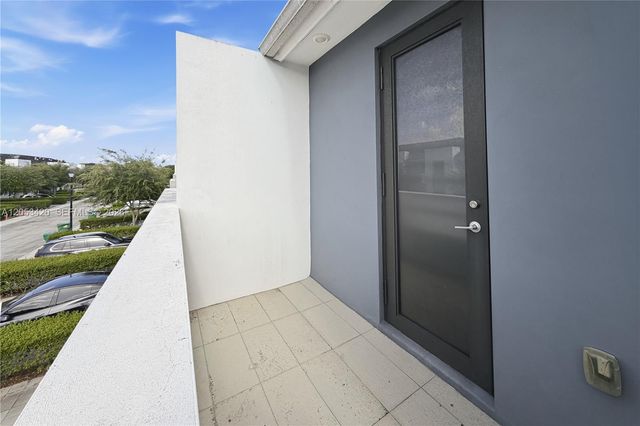 11756 SW 106th Terrace ., Miami, FL 33186