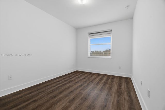 11756 SW 106th Terrace ., Miami, FL 33186