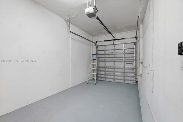 11756 SW 106th Terrace ., Miami, FL 33186