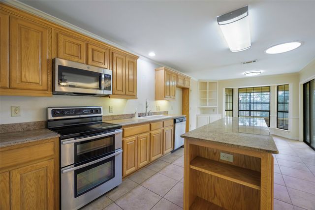 9710 Fm 740, Forney, TX 75126