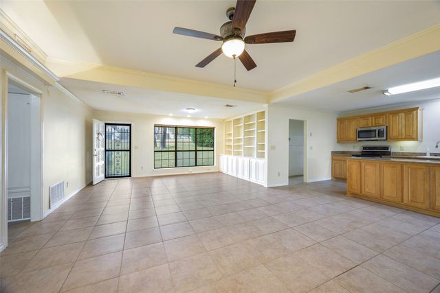 9710 Fm 740, Forney, TX 75126