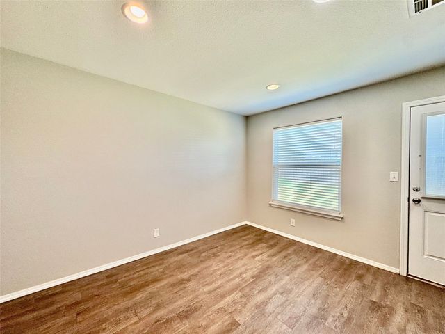 9215 S 253rd East Avenue, Broken Arrow, OK 74014
