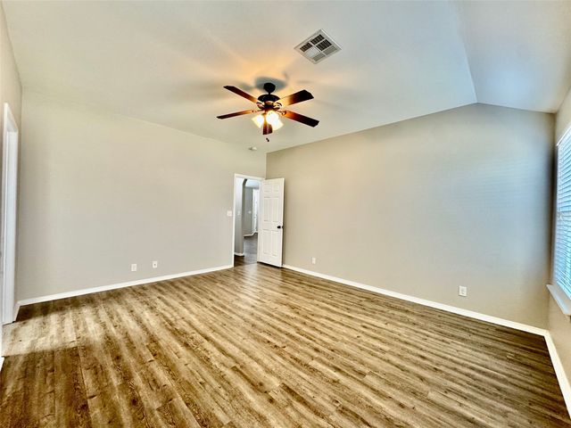 9215 S 253rd East Avenue, Broken Arrow, OK 74014