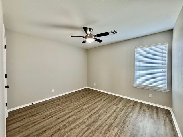 9215 S 253rd East Avenue, Broken Arrow, OK 74014