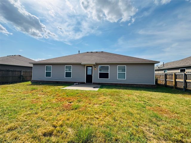 9215 S 253rd East Avenue, Broken Arrow, OK 74014