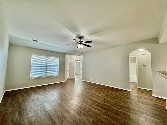 9215 S 253rd East Avenue, Broken Arrow, OK 74014