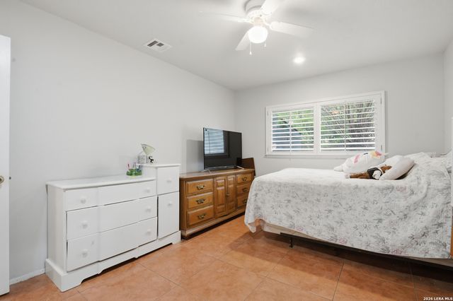 15054 Misty Bnd, San Antonio, TX 78217