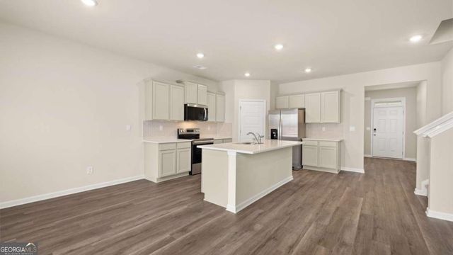 100 Planters Row, Perry, GA 31069