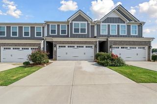 116 SALT LAKE Lane, Hoschton, GA 30548